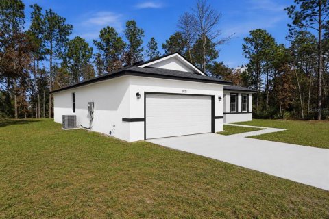 House in Ocala, Florida 4 bedrooms, 170.1 sq.m. № 2216871 - photo 3
