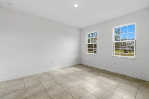 House in Ocala, Florida 4 bedrooms, 170.1 sq.m. № 2216871 - photo 10
