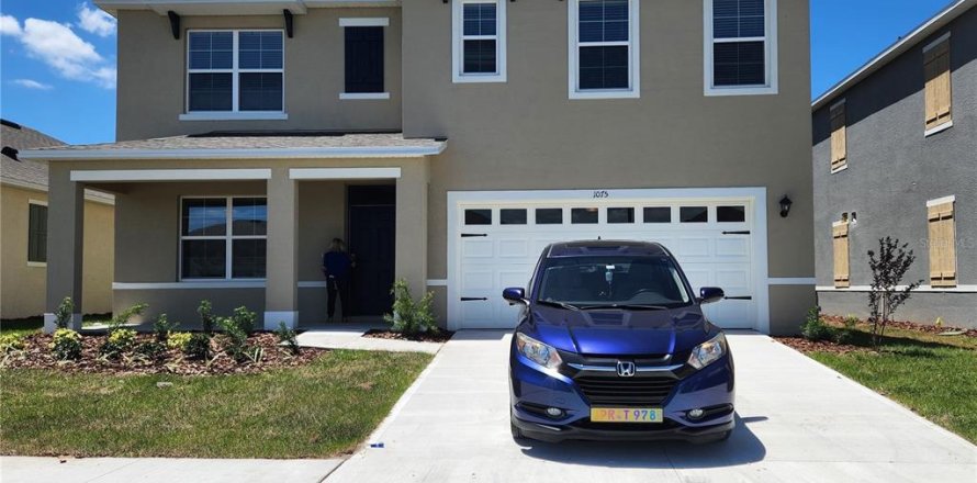 House in Lake Alfred, Florida 5 bedrooms, 248.42 sq.m. № 2215244