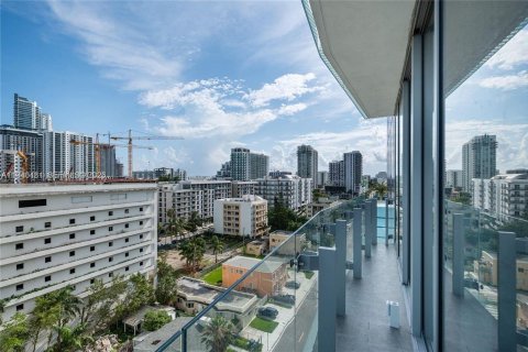 Condo in Miami, Florida, 1 bedroom  № 1997690 - photo 28