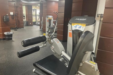 Купить кондоминиум в Авентура, Флорида 2 спальни, 126.35м2, № 1957661 - фото 23