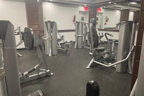 Купить кондоминиум в Авентура, Флорида 2 спальни, 126.35м2, № 1957661 - фото 22