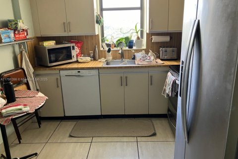 Купить кондоминиум в Авентура, Флорида 2 спальни, 126.35м2, № 1957661 - фото 8