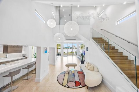 Casa en alquiler en Sunny Isles Beach, Florida, 4 dormitorios, 457.92 m2 № 2037318 - foto 18