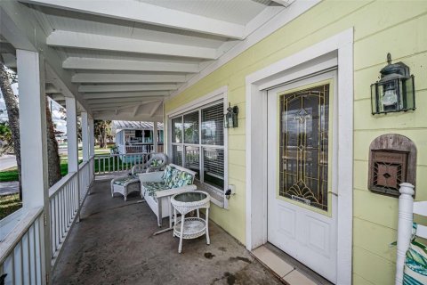 Villa ou maison à vendre à Port Richey, Floride: 5 chambres, 325.62 m2 № 2147729 - photo 25