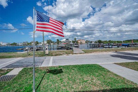 Villa ou maison à vendre à Port Richey, Floride: 5 chambres, 325.62 m2 № 2147729 - photo 22
