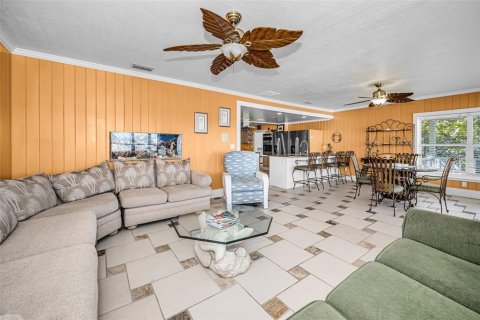 Villa ou maison à vendre à Port Richey, Floride: 5 chambres, 325.62 m2 № 2147729 - photo 27