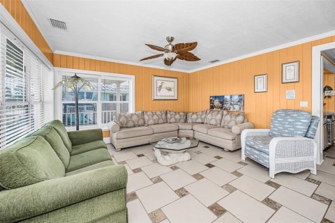 Villa ou maison à vendre à Port Richey, Floride: 5 chambres, 325.62 m2 № 2147729 - photo 26
