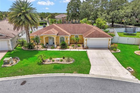 House in Oxford, Florida 4 bedrooms, 206.61 sq.m. № 2225082 - photo 3