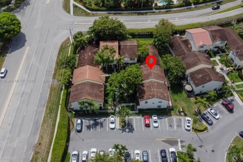 Condominio en venta en Pembroke Pines, Florida, 1 dormitorio, 56.67 m2 № 1942941 - foto 5