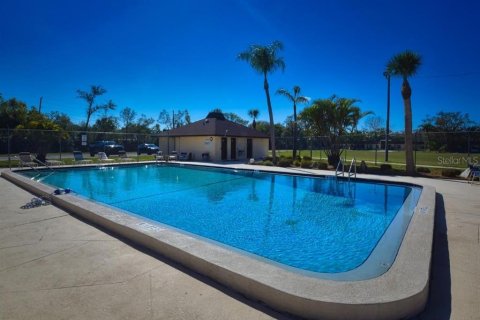 Casa en alquiler en Seminole, Florida, 2 dormitorios, 84.54 m2 № 1858049 - foto 23