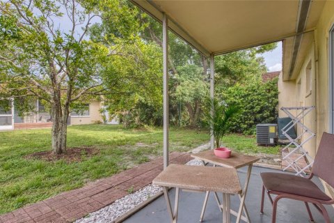 Casa en alquiler en Seminole, Florida, 2 dormitorios, 84.54 m2 № 1858049 - foto 19