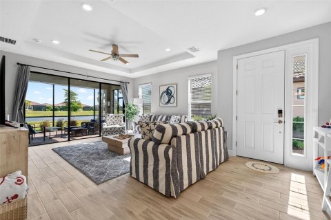 Купить виллу или дом в Лейквуд Ранч, Флорида 3 комнаты, 155.89м2, № 2412676 - фото 11