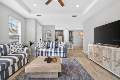 Купить виллу или дом в Лейквуд Ранч, Флорида 3 комнаты, 155.89м2, № 2412676 - фото 14