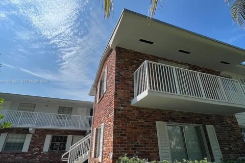 Condo in Key Biscayne, Florida № 2153134 - photo 3