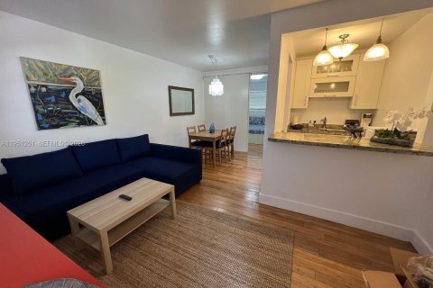 Condo in Key Biscayne, Florida № 2153134 - photo 4
