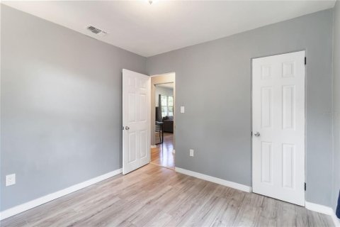 Casa en venta en Orlando, Florida, 4 dormitorios, 93.18 m2 № 2157309 - foto 12