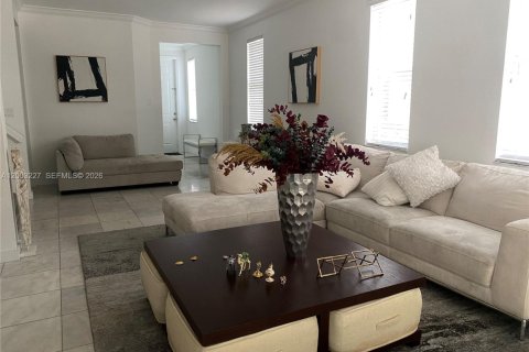 Touwnhouse à louer à Doral, Floride: 4 chambres, 214.6 m2 № 2066720 - photo 8