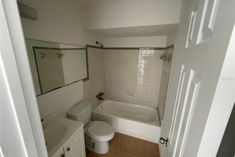 Снять в аренду квартиру в Нью-Порт-Ричи, Флорида 5 комнат, 65.03м2, № 1912925 - фото 25