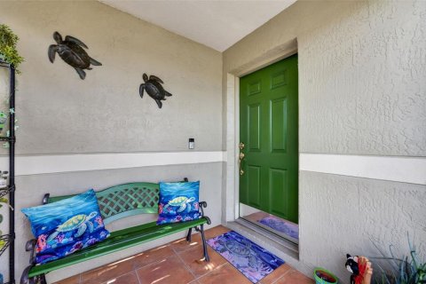 House in Clermont, Florida 3 bedrooms, 117.06 sq.m. № 2236077 - photo 5