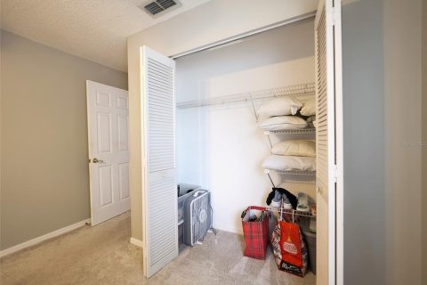 Villa ou maison à vendre à New Port Richey, Floride: 4 chambres, 264.21 m2 № 2419316 - photo 17