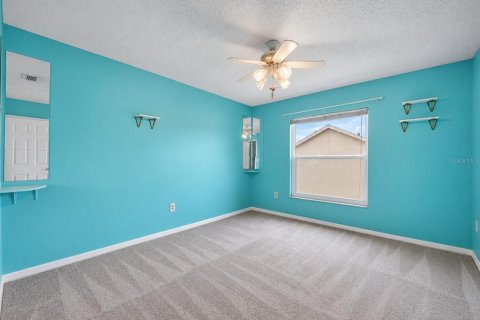 Villa ou maison à vendre à New Port Richey, Floride: 4 chambres, 264.21 m2 № 2419316 - photo 20