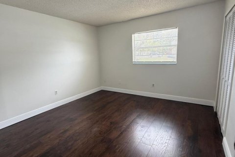 Apartment in St. Lucie, Florida 2 bedrooms, 90.58 sq.m. № 2146724 - photo 5