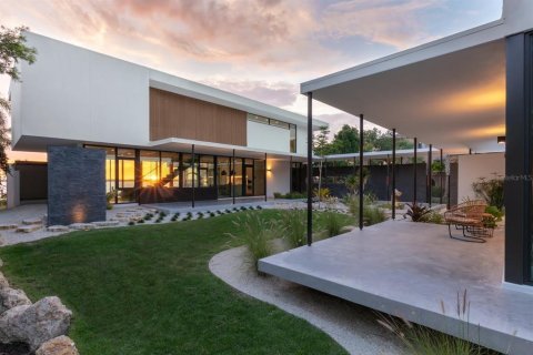 Villa ou maison à vendre à Sarasota, Floride: 5 chambres, 374.49 m2 № 2218357 - photo 7