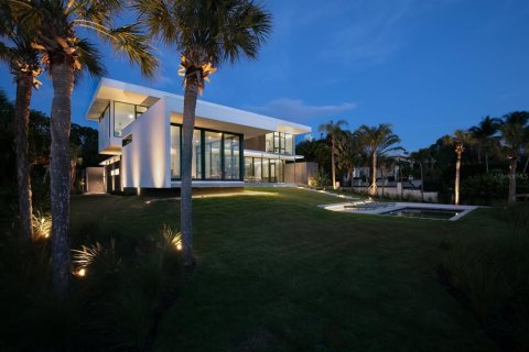 Villa ou maison à vendre à Sarasota, Floride: 5 chambres, 374.49 m2 № 2218357 - photo 16