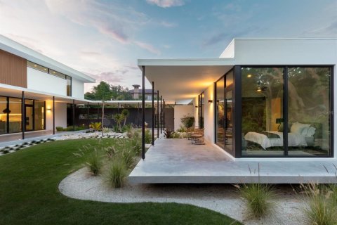 Villa ou maison à vendre à Sarasota, Floride: 5 chambres, 374.49 m2 № 2218357 - photo 8