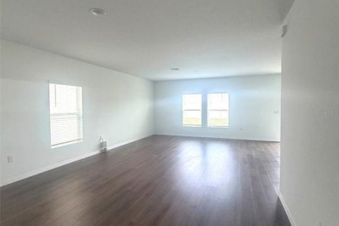 Villa ou maison à louer à Haines City, Floride: 5 chambres, 229.47 m2 № 2396964 - photo 5