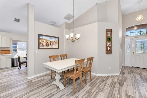 Casa en venta en Sarasota, Florida, 3 dormitorios, 169.27 m2 № 2387338 - foto 6