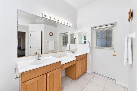 Casa en venta en Sarasota, Florida, 3 dormitorios, 169.27 m2 № 2387338 - foto 14