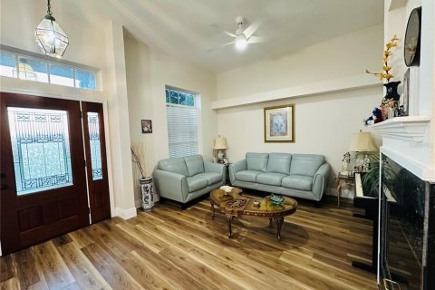 House in Longwood, Florida 4 bedrooms, 216.74 sq.m. № 2136800 - photo 11