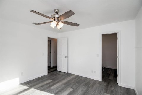 House in Inverness, Florida 3 bedrooms, 144.56 sq.m. № 1800153 - photo 26