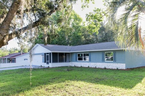 House in Inverness, Florida 3 bedrooms, 144.56 sq.m. № 1800153 - photo 7