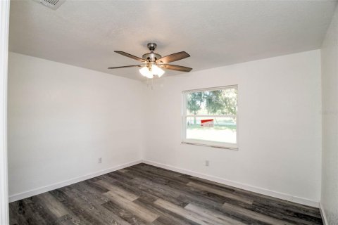 House in Inverness, Florida 3 bedrooms, 144.56 sq.m. № 1800153 - photo 25