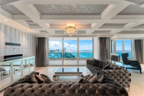 Condo in Miami Beach, Florida, 4 bedrooms № 1970913 - photo 7