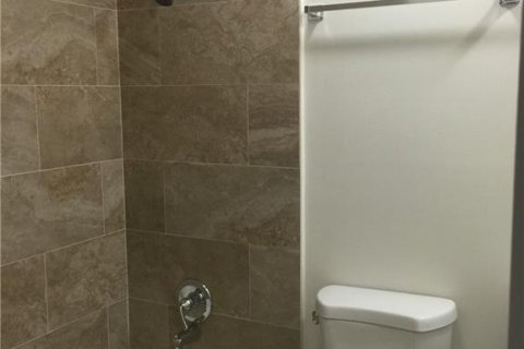 Immobilier commercial à vendre à Coral Springs, Floride: 631.74 m2 № 2267897 - photo 18