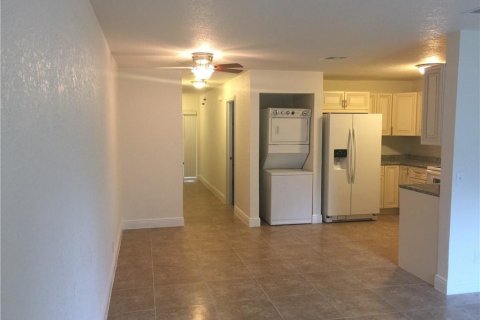 Immobilier commercial à vendre à Coral Springs, Floride: 631.74 m2 № 2267897 - photo 7