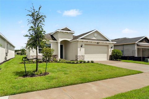 Casa en venta en Mount Dora, Florida, 3 dormitorios, 202.53 m2 № 2347812 - foto 3