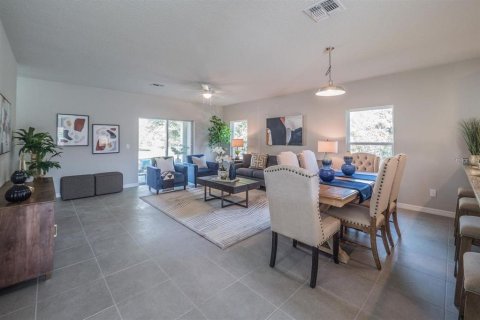 Villa ou maison à louer à Poinciana, Floride: 4 chambres, 159.79 m2 № 2145159 - photo 3