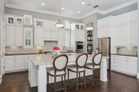 Villa ou maison à vendre à Orlando, Floride: 5 chambres, 388.52 m2 № 2339241 - photo 19