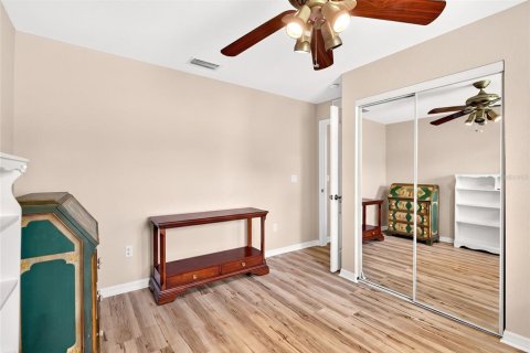 House in Ocala, Florida 3 bedrooms, 157.66 sq.m. № 2223391 - photo 14
