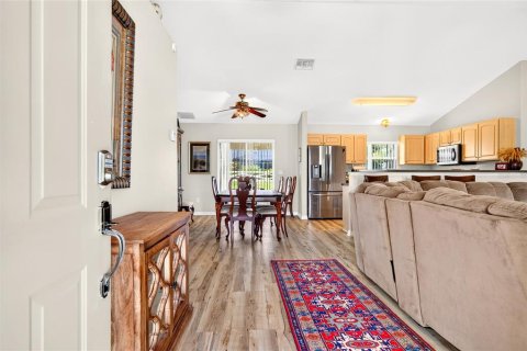 House in Ocala, Florida 3 bedrooms, 157.66 sq.m. № 2223391 - photo 4