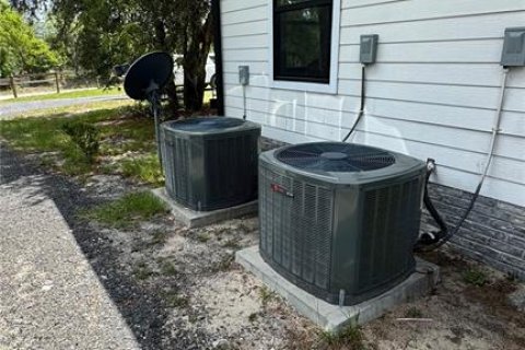 House in Williston, Florida 5 bedrooms, 278.71 sq.m. № 2329622 - photo 25