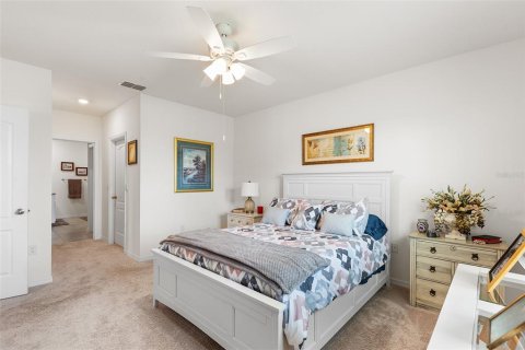 House in Haines City, Florida 3 bedrooms, 160.26 sq.m. № 1870126 - photo 21