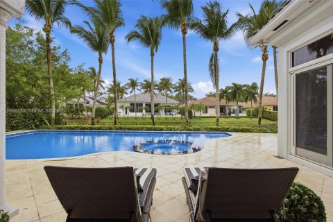 Casa en venta en Plantation, Florida, 5 dormitorios, 461.45 m2 № 2060724 - foto 2