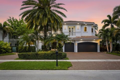 Casa en venta en Plantation, Florida, 5 dormitorios, 461.45 m2 № 2060724 - foto 4