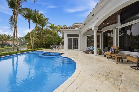 Casa en venta en Plantation, Florida, 5 dormitorios, 461.45 m2 № 2060724 - foto 3